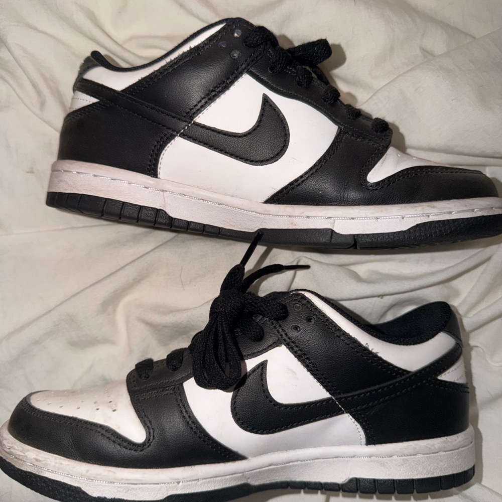 Nike Panda Black/White Low-Top dunk Sneakers
